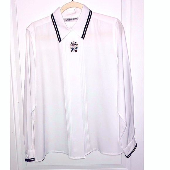 Vintage Tops - Yves St. Clair Vintage Button down long sleeve White Blouse Size 14